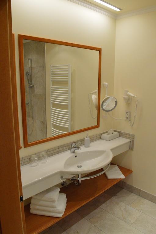 Geniesserhof Haimer - Hotel Garni Poysdorf Esterno foto